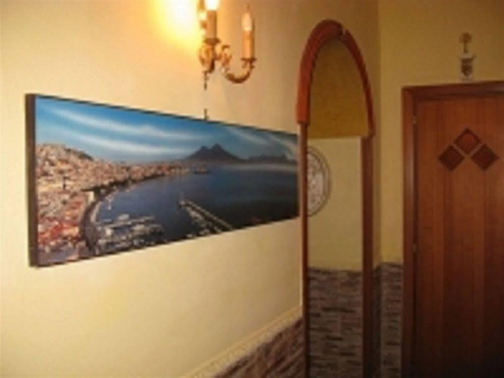 Pensione Enea Napels Buitenkant foto