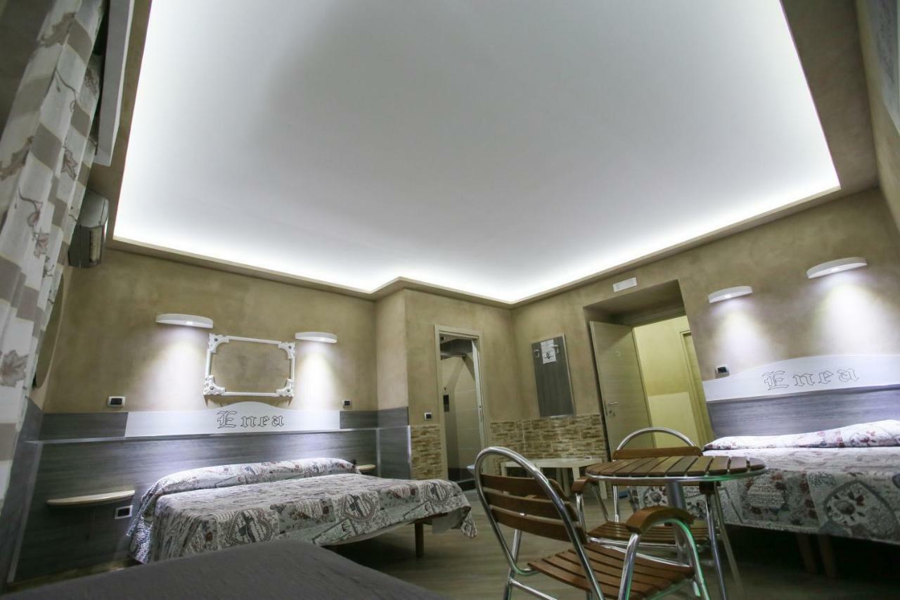 Pensione Enea Napels Buitenkant foto
